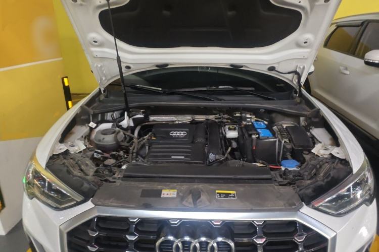 Used Audi Q3 2022 35 TFSI Fashion Dynamic Model Engine Bay