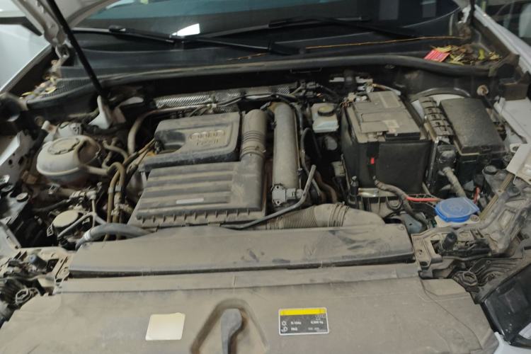 Used Audi Q3 2022 35 TFSI Fashion Dynamic Model Engine Bay