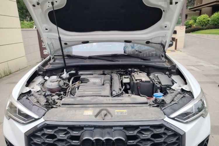 Used Audi Q3 2022 35 TFSI Fashion Dynamic Model Engine Bay