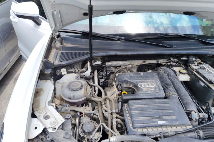 Used Audi Q3 2022 35 TFSI Fashion Dynamic Model Engine Bay Right