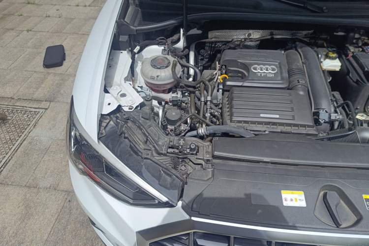 Used Audi Q3 2022 35 TFSI Fashionable and Elegant Model Engine Bay Right