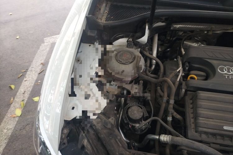 Used Audi Q3 2022 35 TFSI Progressive Dynamic Edition Engine Bay Right