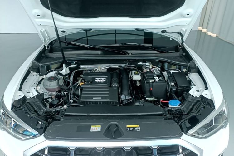 Used Audi Q3 2022 35 TFSI Fashion Dynamic Model Engine Bay