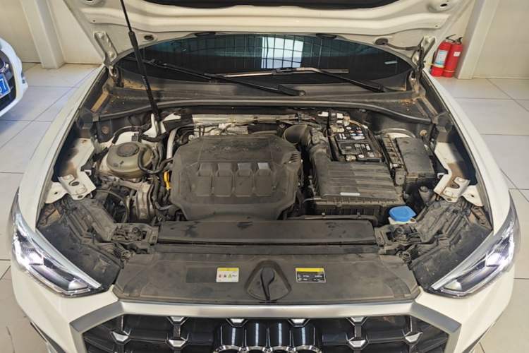 Used Audi Q3 2022 40 TFSI Fashion Dynamic Model Engine Bay