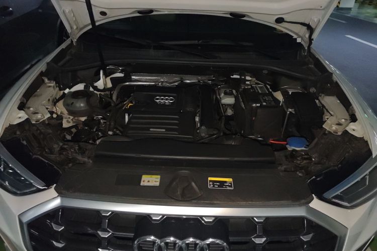 Used Audi Q3 2022 35 TFSI Fashion Dynamic Model Engine Bay