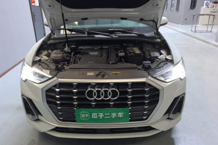 Used Audi Q3 2022 35 TFSI Fashion Dynamic Model Engine Bay