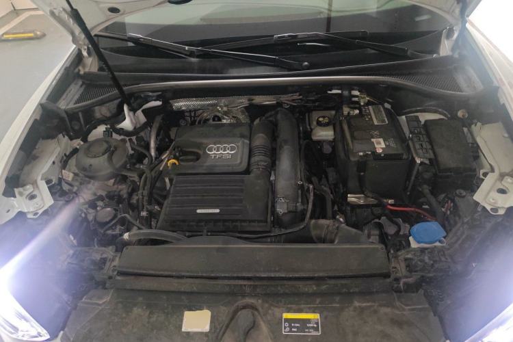 Used Audi Q3 2022 35 TFSI Fashion Dynamic Model Engine Bay