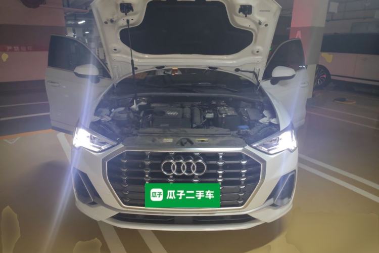 Used Audi Q3 2022 35 TFSI Fashion Dynamic Model Engine Bay