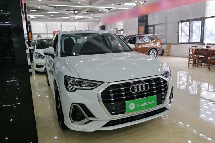 Used Audi Q3 2022 35 TFSI Fashion Dynamic Model Exterior 1