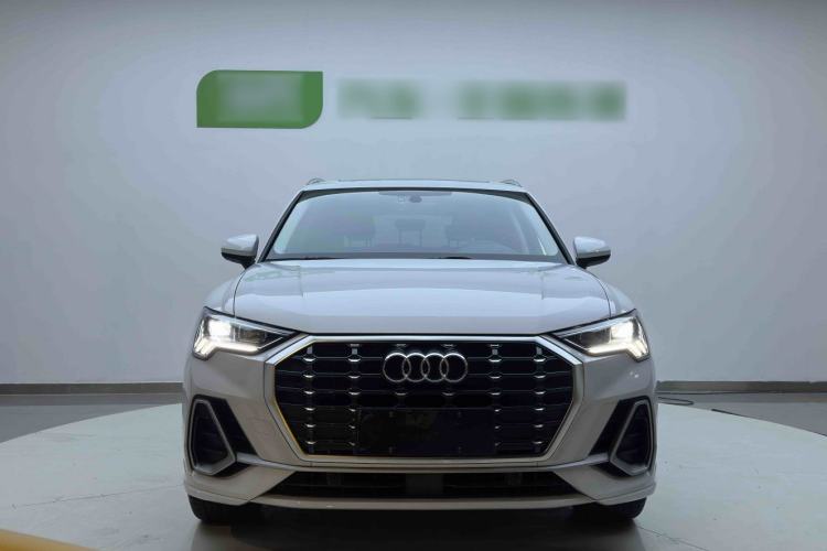 Used Audi Q3 2022 35 TFSI Fashion Dynamic Model Exterior 1