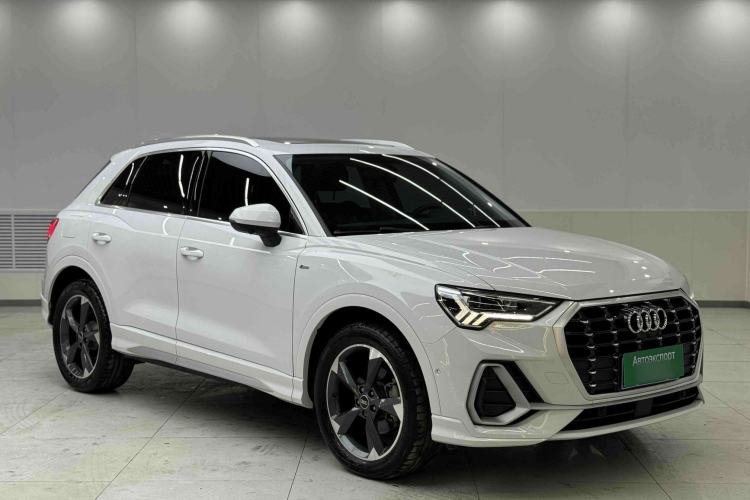 Used Audi Q3 2022 35 TFSI Fashion Dynamic Model Exterior 1