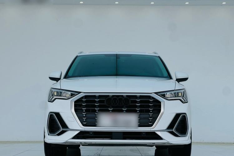 Used Audi Q3 2022 35 TFSI Progressive Dynamic Edition Exterior 1