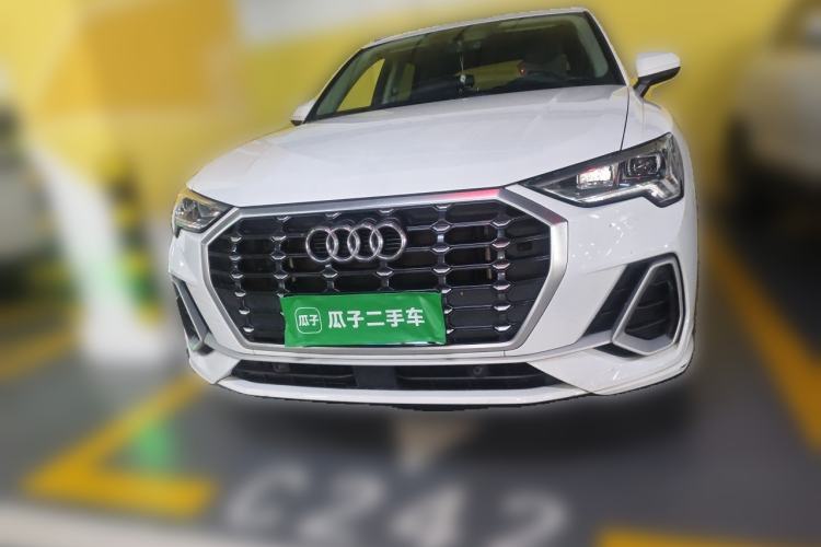 Used Audi Q3 2022 35 TFSI Fashion Dynamic Model Exterior 1