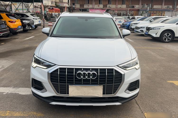 Used Audi Q3 2022 35 TFSI Fashionable and Elegant Model Exterior 1