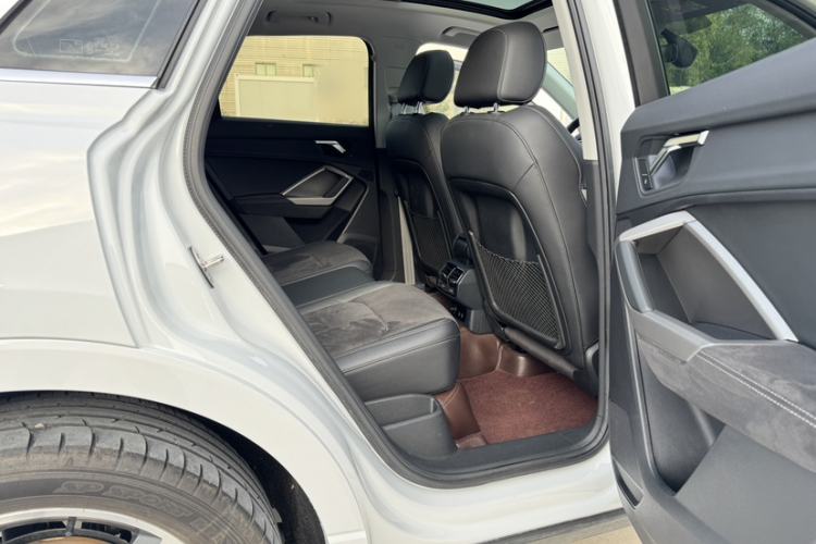 Used Audi Q3 2022 35 TFSI Fashion Dynamic Model Exterior 12