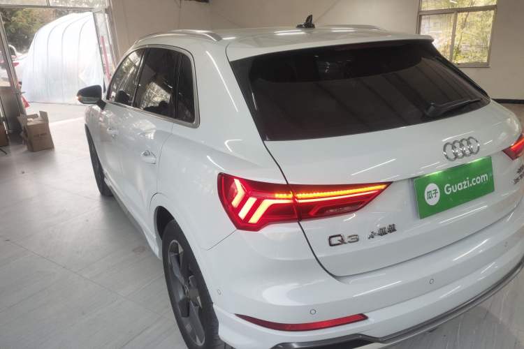 Used Audi Q3 2022 35 TFSI Fashion Dynamic Model Exterior 2