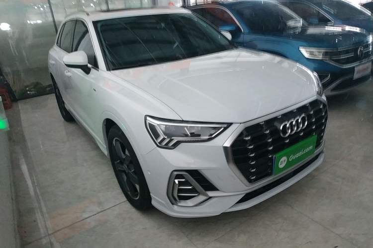 Used Audi Q3 2022 35 TFSI Fashion Dynamic Model Exterior 2