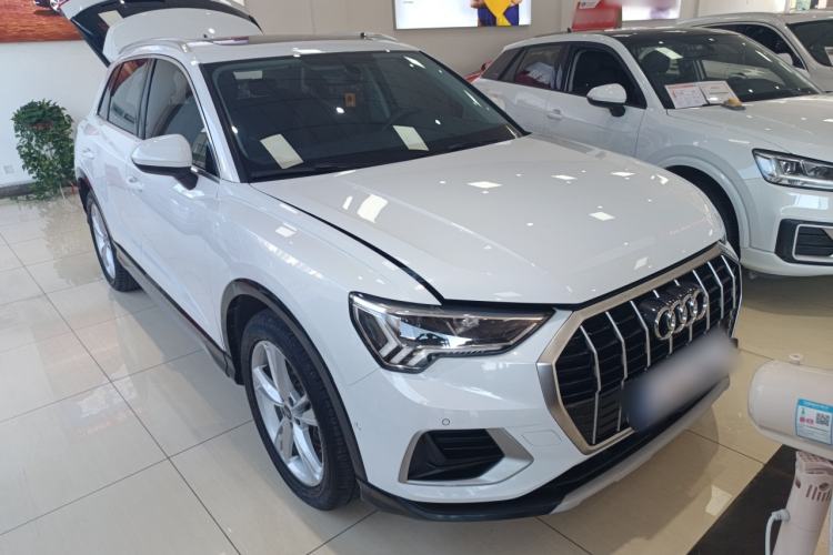 Used Audi Q3 2022 35 TFSI Fashionable and Elegant Model Exterior 2