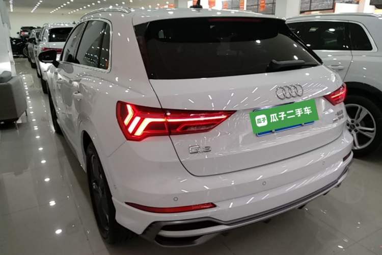 Used Audi Q3 2022 35 TFSI Fashion Dynamic Model Exterior 2