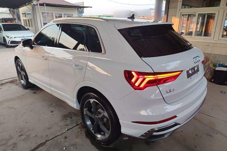 Used Audi Q3 2022 35 TFSI Fashion Dynamic Model Exterior 2