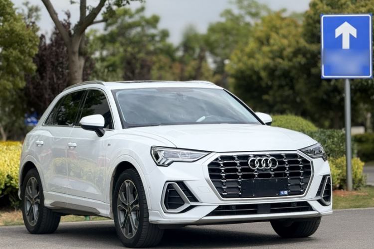 Used Audi Q3 2022 40 TFSI Fashion Dynamic Model Exterior 2