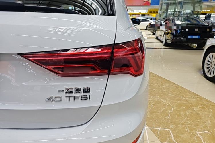 Used Audi Q3 2022 40 TFSI Fashion Dynamic Model Exterior 3