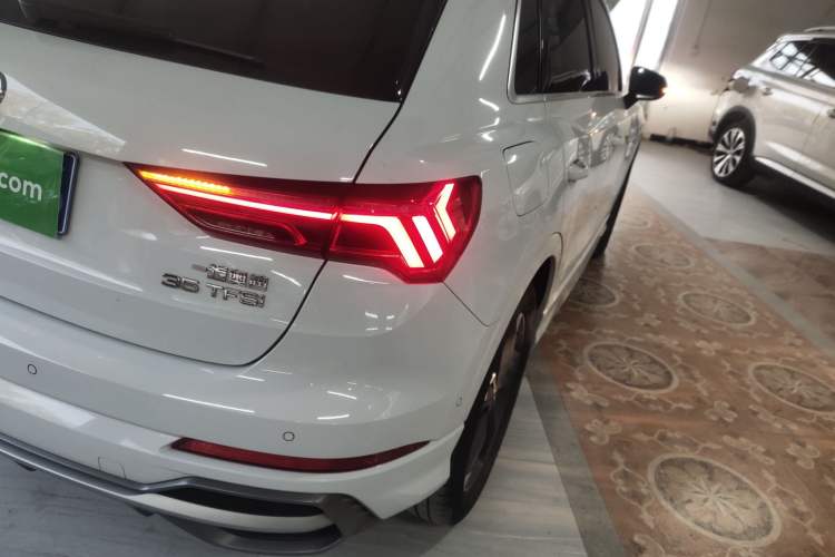 Used Audi Q3 2022 35 TFSI Fashion Dynamic Model Exterior 3