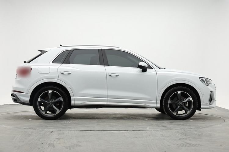 Used Audi Q3 2022 35 TFSI Fashion Dynamic Model Exterior 3