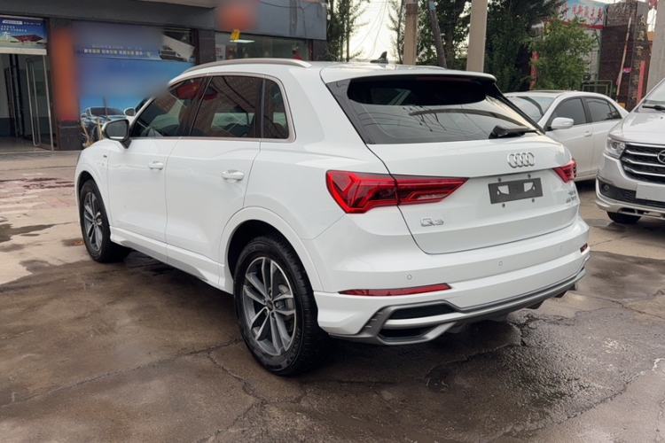 Used Audi Q3 2022 35 TFSI Progressive Dynamic Edition Exterior 3
