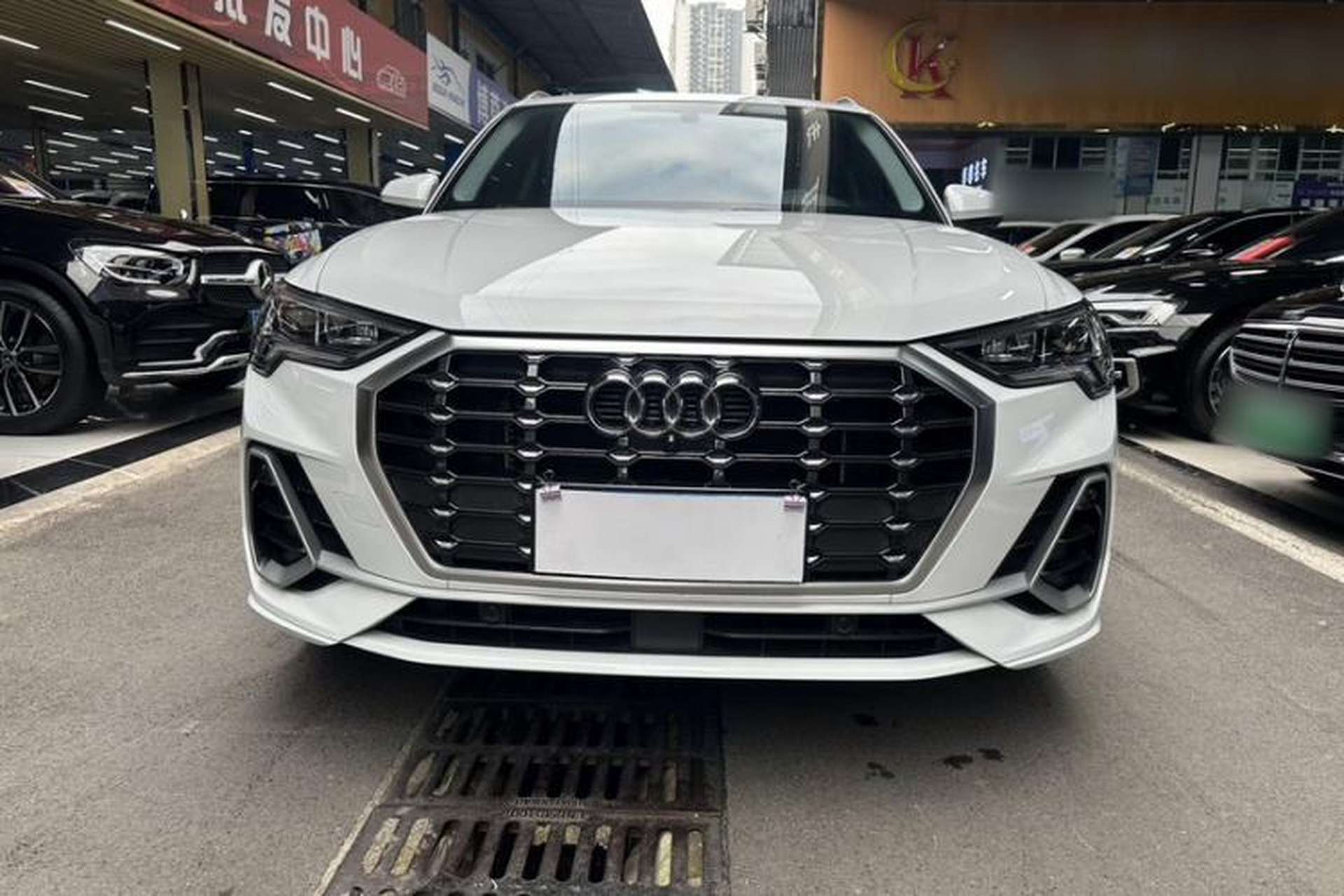 Used Audi Q3 2022 40 TFSI Fashion Dynamic Model Exterior 3