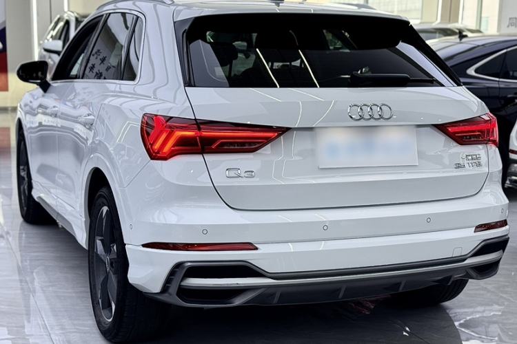 Used Audi Q3 2022 35 TFSI Fashion Dynamic Model Exterior 3