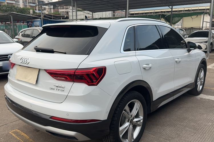 Used Audi Q3 2022 35 TFSI Fashionable and Elegant Model Exterior 3