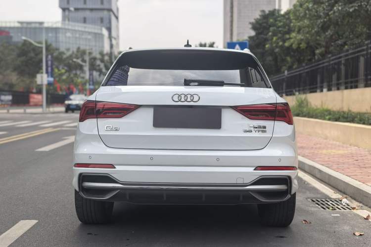 Used Audi Q3 2022 35 TFSI Progressive Dynamic Edition Exterior 3