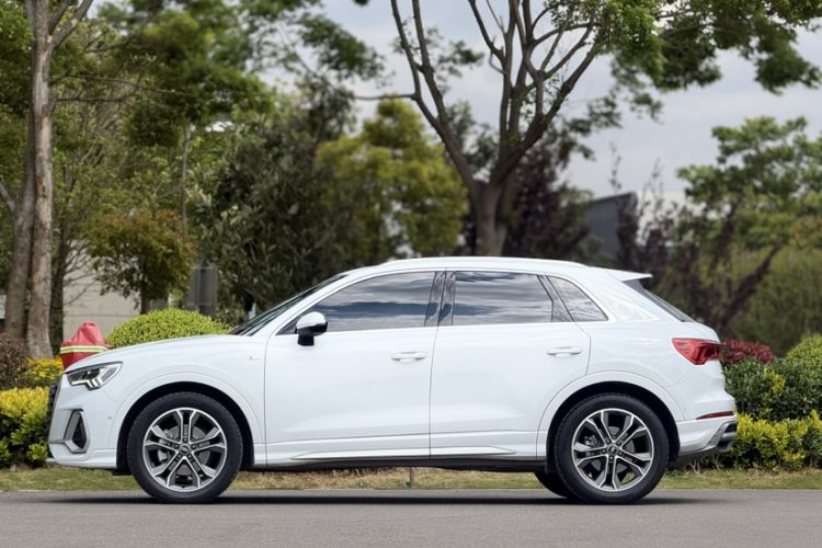 Used Audi Q3 2022 40 TFSI Fashion Dynamic Model Exterior 3