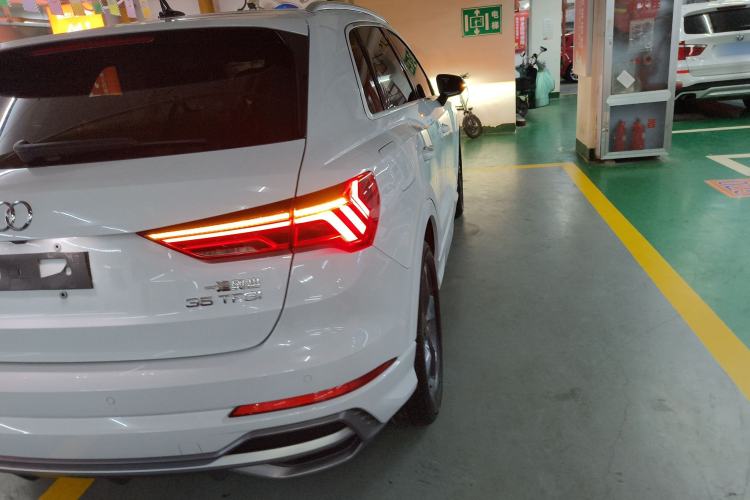 Used Audi Q3 2022 35 TFSI Fashion Dynamic Model Exterior 3