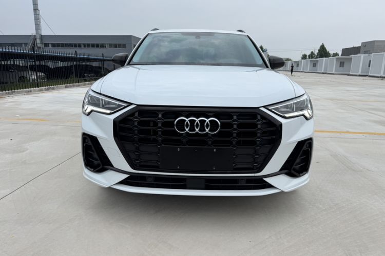 Used Audi Q3 2022 35 TFSI Fashionable and Elegant Model Exterior 3