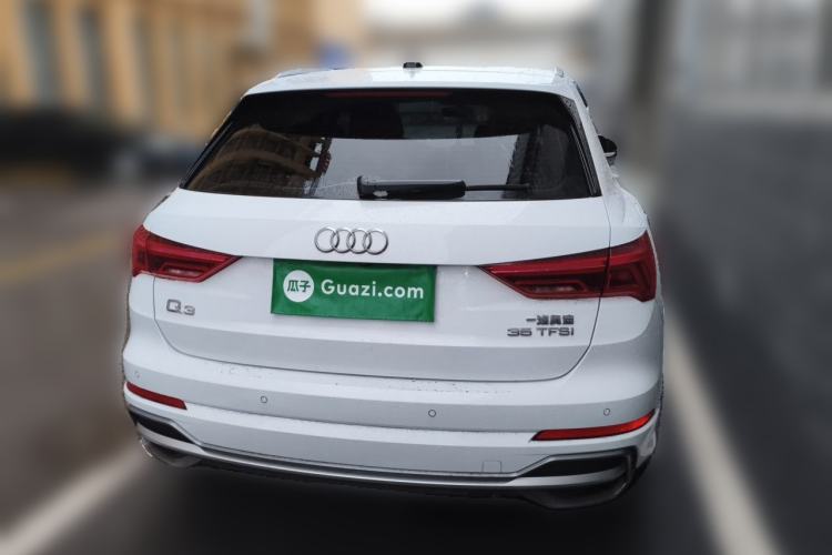 Used Audi Q3 2022 35 TFSI Fashion Dynamic Model Exterior 4