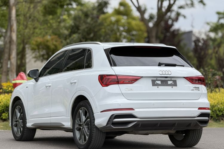 Used Audi Q3 2022 40 TFSI Fashion Dynamic Model Exterior 4
