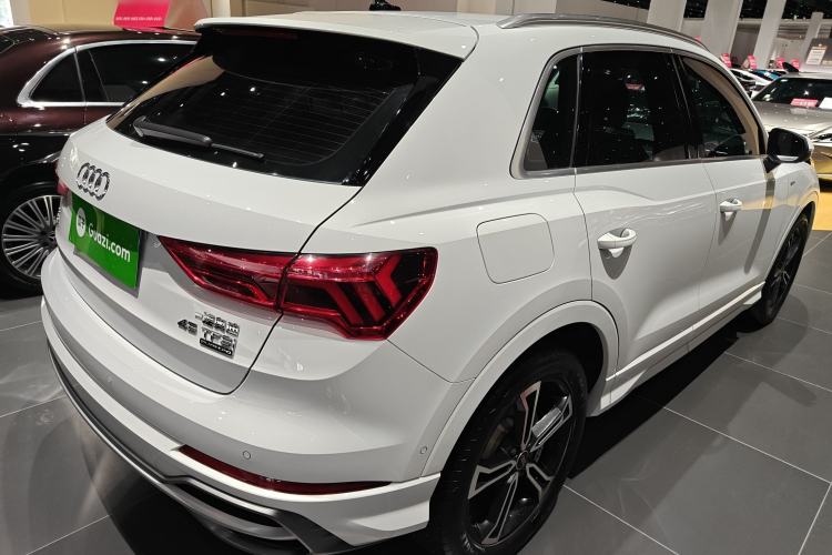 Used Audi Q3 2022 45 TFSI quattro Fashion Dynamic Model Exterior 5
