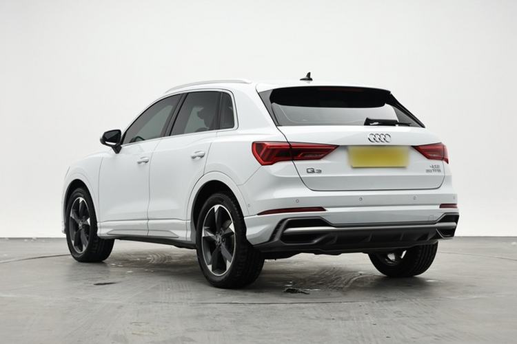Used Audi Q3 2022 35 TFSI Fashion Dynamic Model Exterior 5