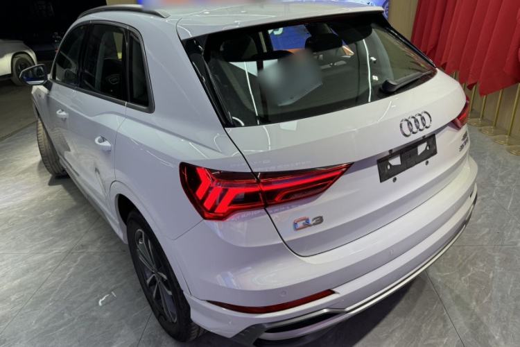 Used Audi Q3 2022 35 TFSI Progressive Dynamic Edition Exterior 5