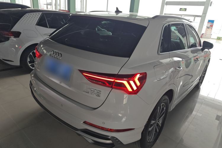 Used Audi Q3 2022 35 TFSI Progressive Dynamic Edition Exterior 5