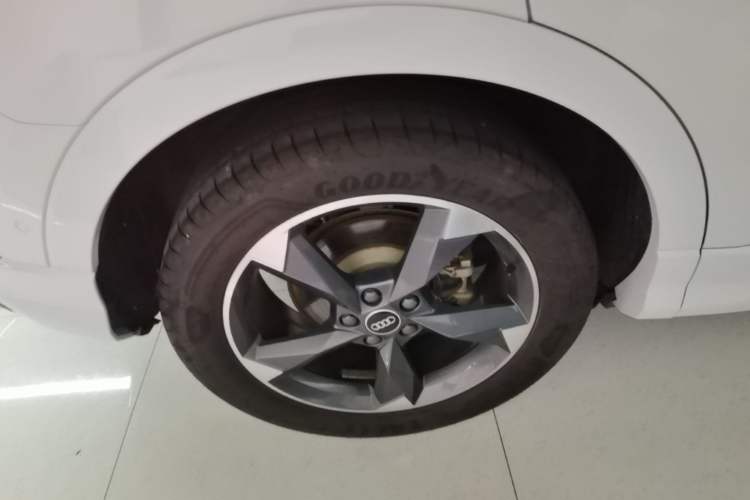 Used Audi Q3 2022 35 TFSI Fashion Dynamic Model Exterior 5