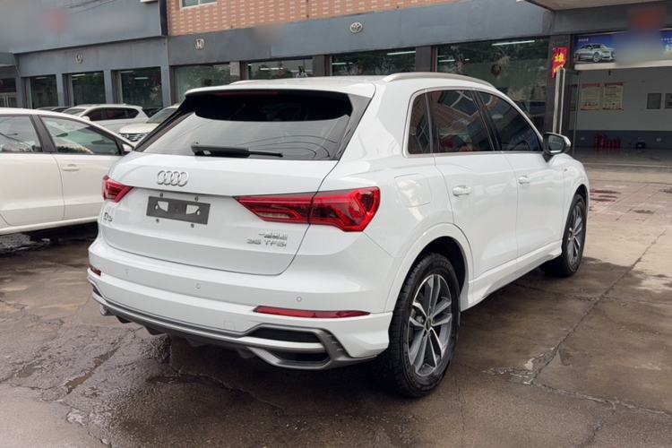 Used Audi Q3 2022 35 TFSI Progressive Dynamic Edition Exterior 5