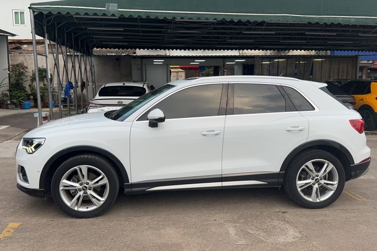 Used Audi Q3 2022 35 TFSI Fashionable and Elegant Model Exterior 5
