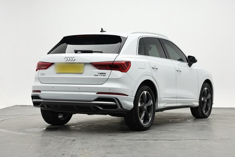 Used Audi Q3 2022 35 TFSI Fashion Dynamic Model Exterior 6