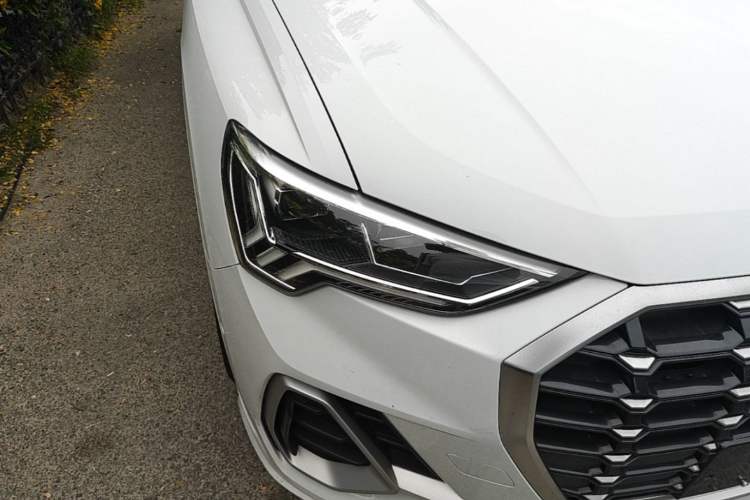 Used Audi Q3 2022 35 TFSI Fashion Dynamic Model Exterior 6