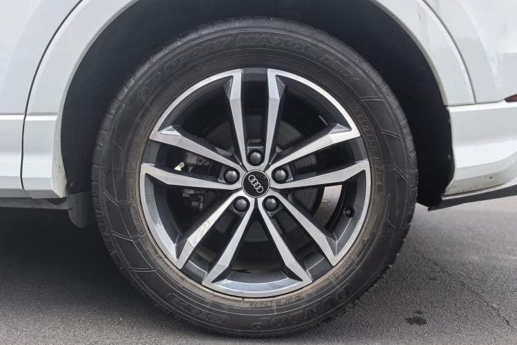 Used Audi Q3 2022 35 TFSI Progressive Dynamic Edition Exterior 6