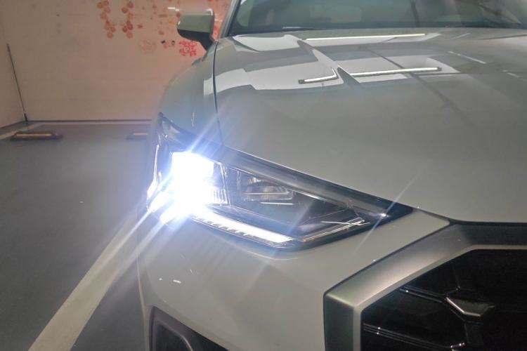 Used Audi Q3 2022 35 TFSI Fashion Dynamic Model Exterior 6