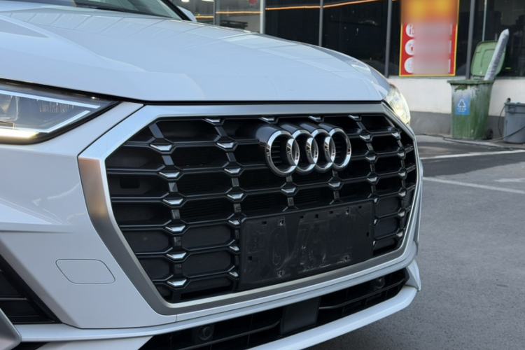 Used Audi Q3 2022 35 TFSI Fashion Dynamic Model Exterior 8